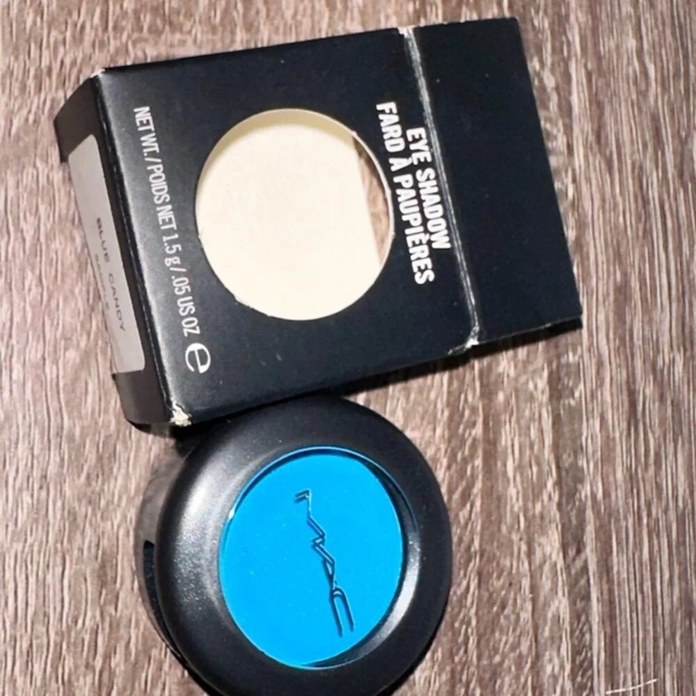 MAC Eye Shadow Blue Candy Matte Single Pan New in Box rare‎ hard to find
